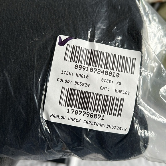 Madewell V-Neck Relaxed Cardigan - Picture 14 of 14